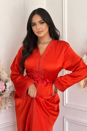Fawzia kaftan
